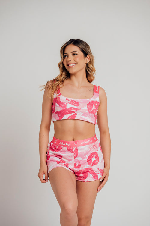 EL-19 SHORT Y TOP ESTAMPADO BESOS FUCSIA